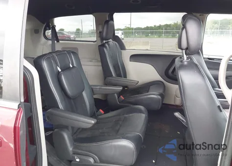 2017 Dodge Grand Caravan Sxt z USA, uszkodzony, nr VIN 2C4RDGCG3HR714557